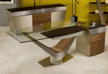 Elite Modern Victor Desk