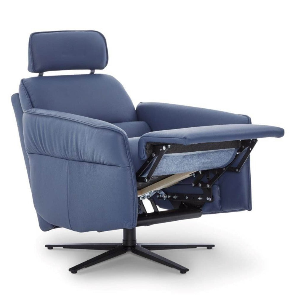 https://www.jensen-lewis.com/cdn/shop/products/himolla-aura-powered-recliner-30102152937515.jpg?v=1673553121