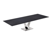 Naos Minosse Dining Table